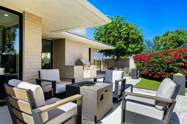 14 Creekside Drive, Rancho Mirage, CA 92270