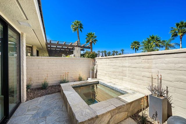 14 Creekside Drive, Rancho Mirage, CA 92270
