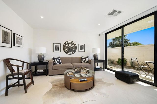 14 Creekside Drive, Rancho Mirage, CA 92270