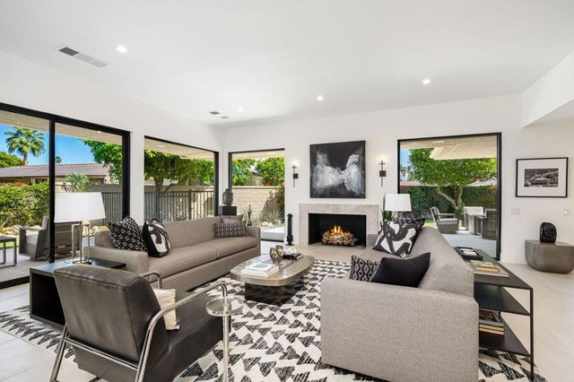 14 Creekside Drive, Rancho Mirage, CA 92270