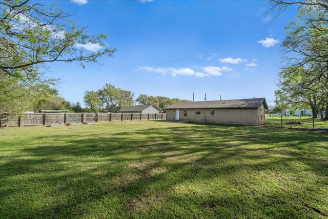 168 Vz County Road 1830, Grand Saline, TX 75140