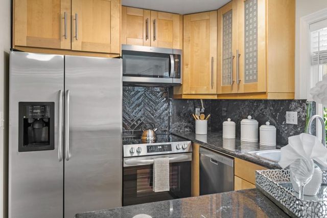 211 Pecan Grove Court, San Jose, CA 95123