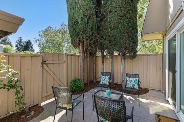 211 Pecan Grove Court, San Jose, CA 95123