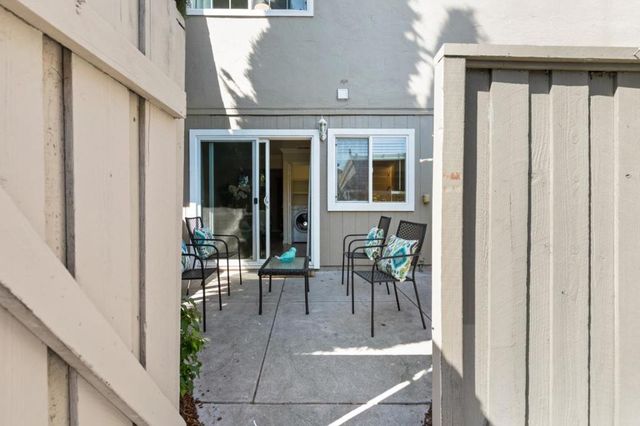 211 Pecan Grove Court, San Jose, CA 95123