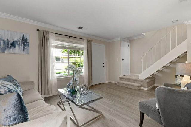 211 Pecan Grove Court, San Jose, CA 95123