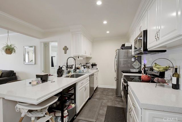 5334 Lindley, Los Angeles, CA 91316