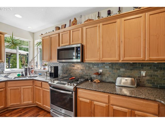 7406 Ne 228TH St, Battle Ground, WA 98604