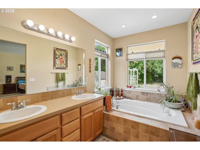 7406 Ne 228TH St, Battle Ground, WA 98604