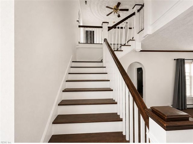 202 Hough AVE, Norfolk, VA 23523