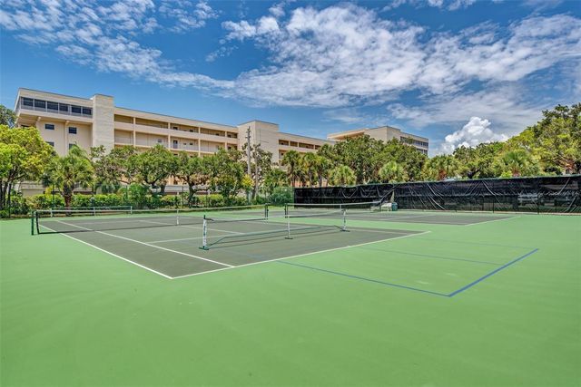 1800 COVE II PLACE 213, Sarasota, FL 34242