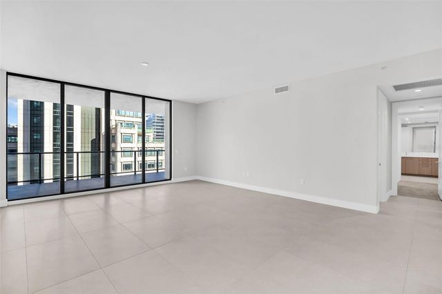 275 1ST AVENUE S 2304, St Petersburg, FL 33701