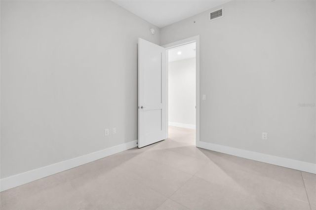 275 1ST AVENUE S 2304, St Petersburg, FL 33701