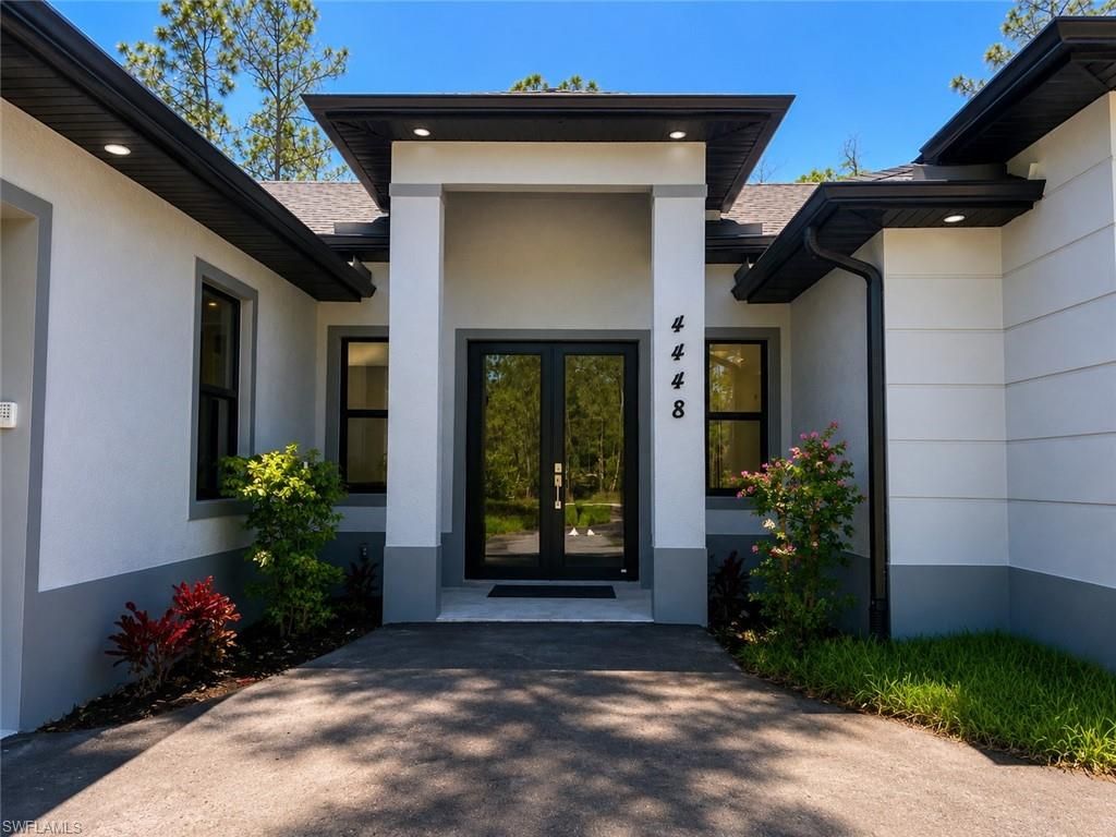 4448 14th AVE NE, NAPLES, FL 34120 — photo 2