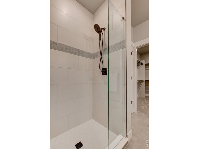 245 High Point Dr 208, Longmont, CO 80504