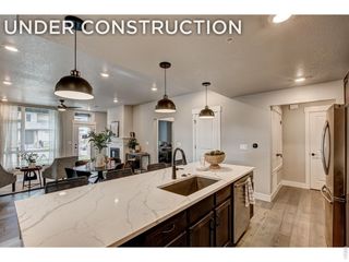 245 High Point Dr 208, Longmont, CO 80504
