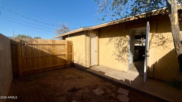 1235 E TAYLOR Street 2, Phoenix, AZ 85006