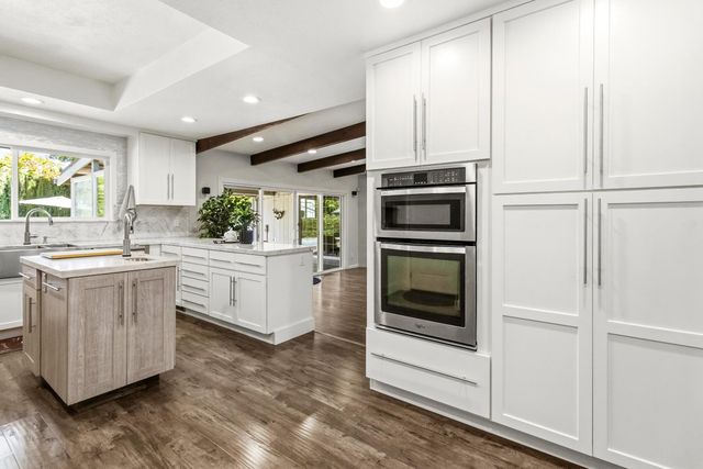 4145 Pasadena Ave, Sacramento, CA 95821