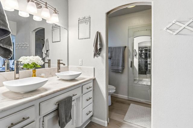 4145 Pasadena Ave, Sacramento, CA 95821