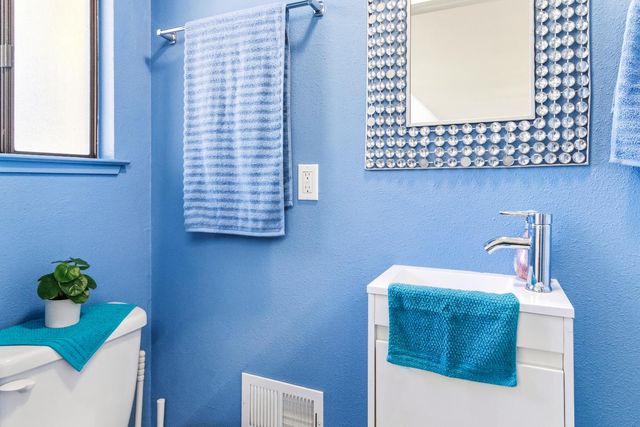 4145 Pasadena Ave, Sacramento, CA 95821