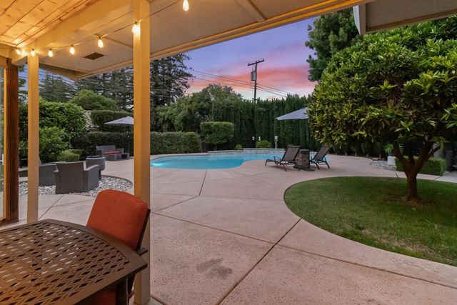 4145 Pasadena Ave, Sacramento, CA 95821