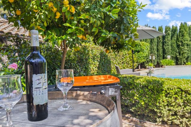 4145 Pasadena Ave, Sacramento, CA 95821