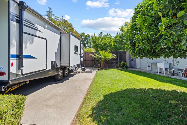 4145 Pasadena Ave, Sacramento, CA 95821