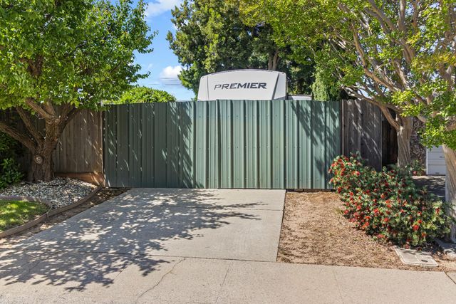 4145 Pasadena Ave, Sacramento, CA 95821