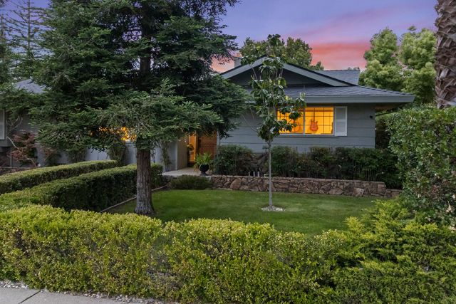 4145 Pasadena Ave, Sacramento, CA 95821