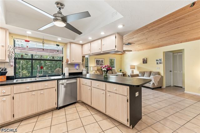 10099 Tropical DR, Bonita Springs, FL 34135