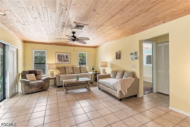 10099 Tropical DR, Bonita Springs, FL 34135