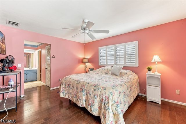 10099 Tropical DR, Bonita Springs, FL 34135