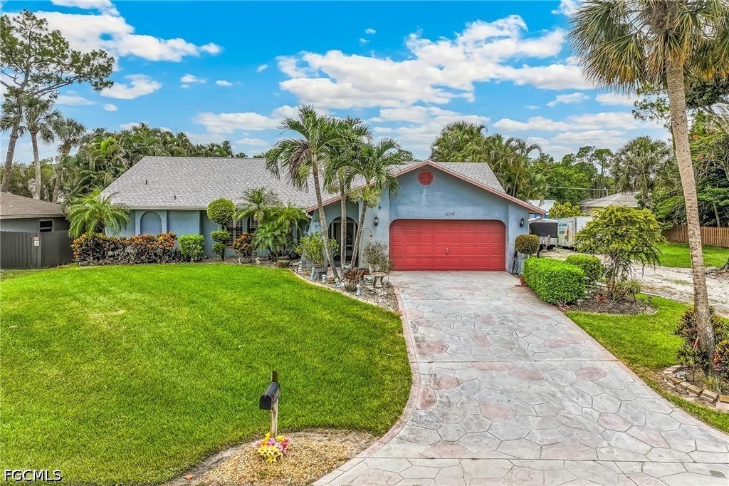 10099 Tropical DR, Bonita Springs, FL 34135