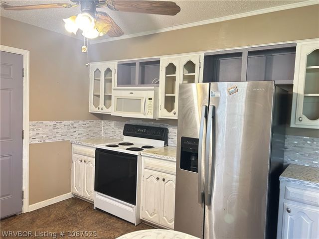 109 Woodbine Avenue, Poteau, OK 74953