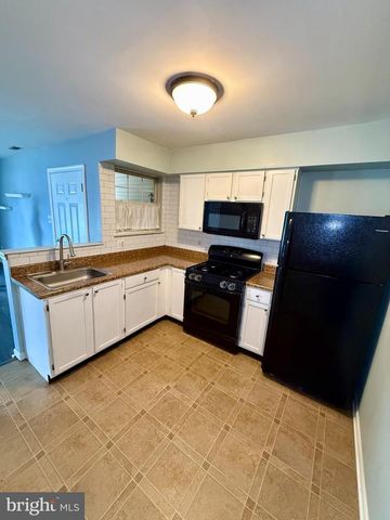 1212 TRISTRAM CIR, Mantua, NJ 08051
