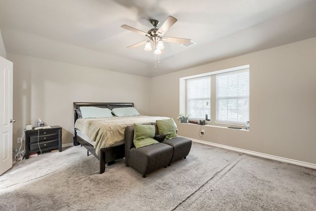 5808 Windy Meadow Lane, Grand Prairie, TX 75052