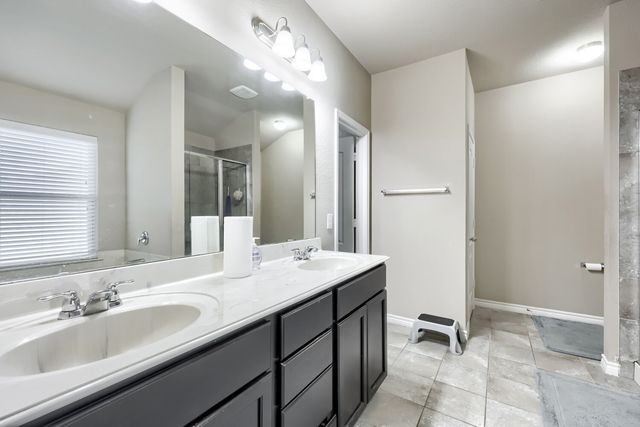 5808 Windy Meadow Lane, Grand Prairie, TX 75052