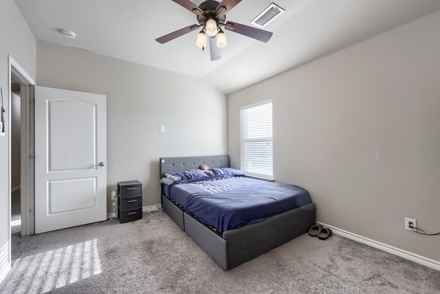 5808 Windy Meadow Lane, Grand Prairie, TX 75052