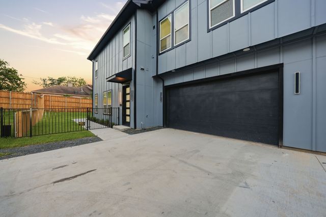 306 E 7th Street, Dallas, TX 75203