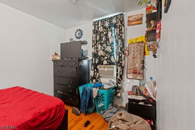 258 Ackerman Ave, Clifton City, NJ 07011