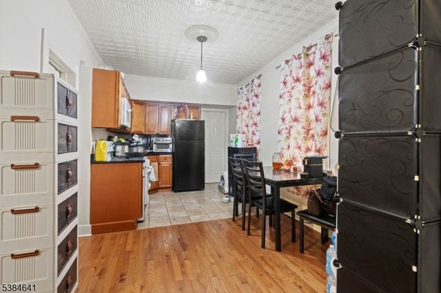 258 Ackerman Ave, Clifton City, NJ 07011