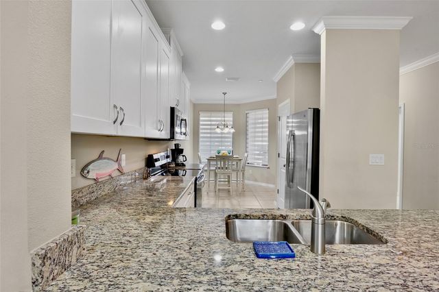 5425 CICERONE STREET 103, Sarasota, FL 34238