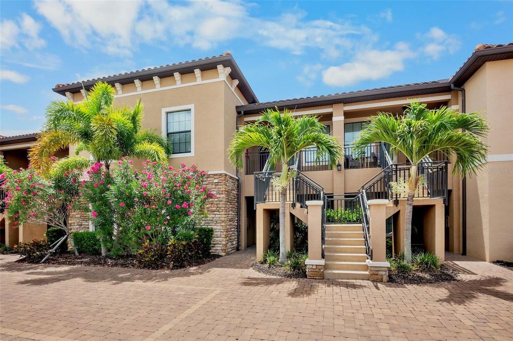 5425 CICERONE STREET 103, Sarasota, FL 34238