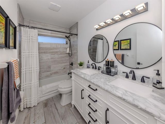 1232 PINE NEEDLE ROAD, Venice, FL 34285