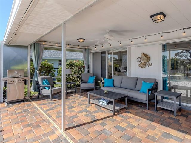 1232 PINE NEEDLE ROAD, Venice, FL 34285