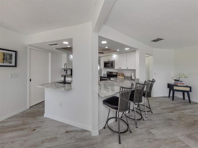 1232 PINE NEEDLE ROAD, Venice, FL 34285