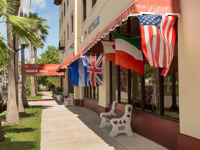 1232 PINE NEEDLE ROAD, Venice, FL 34285