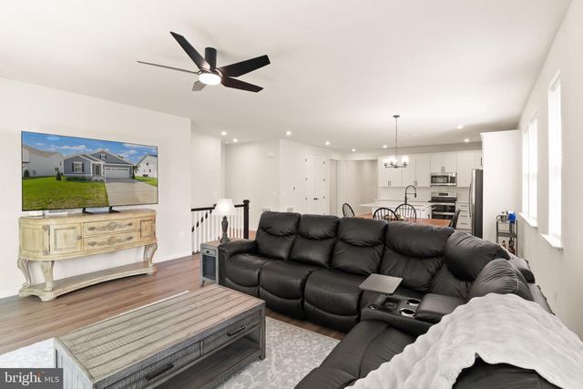 5009 GRAY FOX DR, Bealeton, VA 22712