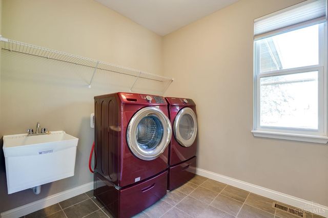 412 Belleclaire Hill, Clearcreek Twp., OH 45458