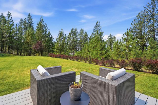 4007 W Shawnee Ln, Spokane, WA 99208