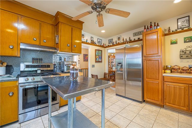 43 Duane Street, Warwick, RI 02818